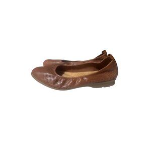 Clarks Womens Brown Perforated Leather Flats Slip-On‎ Comfort Shoes Size 9.5M